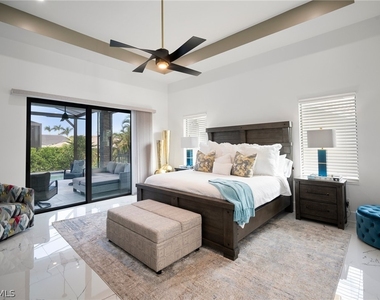 930 Sycamore Court - Photo Thumbnail 11