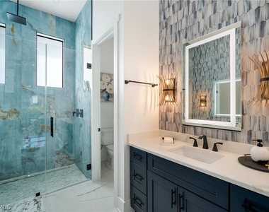930 Sycamore Court - Photo Thumbnail 17