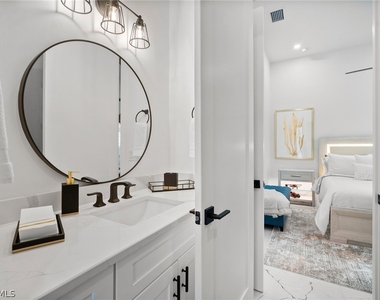 930 Sycamore Court - Photo Thumbnail 20