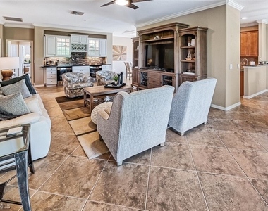 9107 Napoli Court - Photo Thumbnail 7