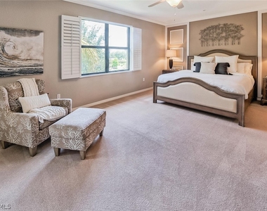9107 Napoli Court - Photo Thumbnail 14