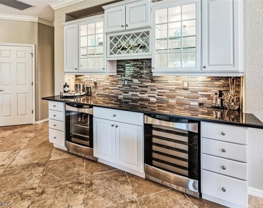 9107 Napoli Court - Photo Thumbnail 12