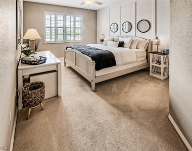 9107 Napoli Court - Photo Thumbnail 20