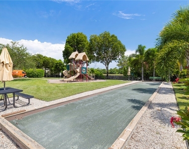 12920 Positano Circle - Photo Thumbnail 38