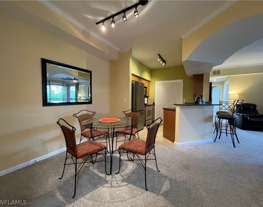 12920 Positano Circle - Photo Thumbnail 8