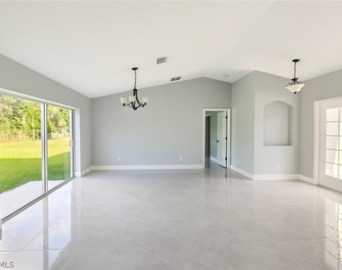 116 Ridgemont Drive - Photo Thumbnail 13