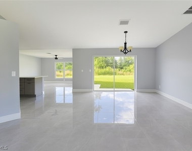 116 Ridgemont Drive - Photo Thumbnail 5
