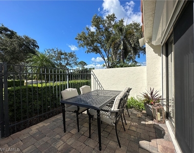 829 Reef Point Circle - Photo Thumbnail 17