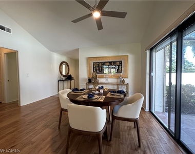 829 Reef Point Circle - Photo Thumbnail 4