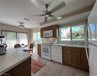 829 Reef Point Circle - Photo Thumbnail 2