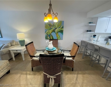 28940 Bermuda Pointe Circle - Photo Thumbnail 4