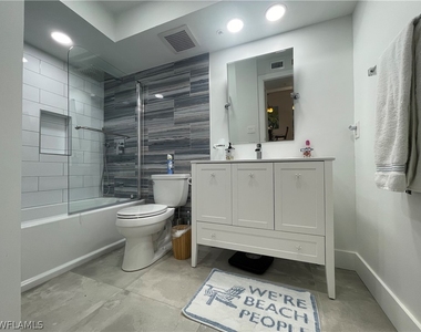 28940 Bermuda Pointe Circle - Photo Thumbnail 18