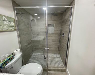 28940 Bermuda Pointe Circle - Photo Thumbnail 15