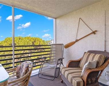 290 Naples Cove Drive - Photo Thumbnail 22