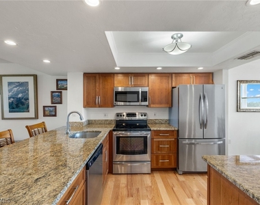 290 Naples Cove Drive - Photo Thumbnail 5