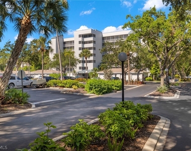 290 Naples Cove Drive - Photo Thumbnail 1