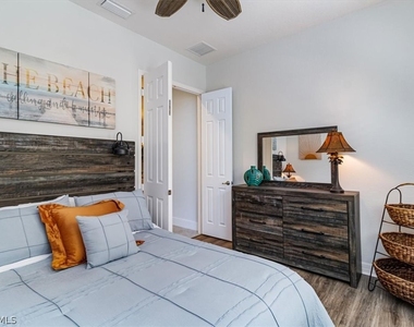 13441 Coronado Drive - Photo Thumbnail 17