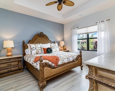 13441 Coronado Drive - Photo Thumbnail 10