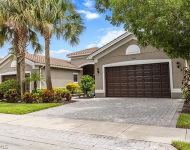 13441 Coronado Drive - Photo Thumbnail 25