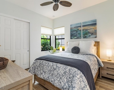 13441 Coronado Drive - Photo Thumbnail 15