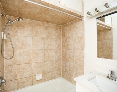 521 96th Avenue N - Photo Thumbnail 9