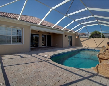 7681 Sicilia Court - Photo Thumbnail 28