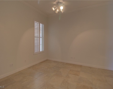 7681 Sicilia Court - Photo Thumbnail 19