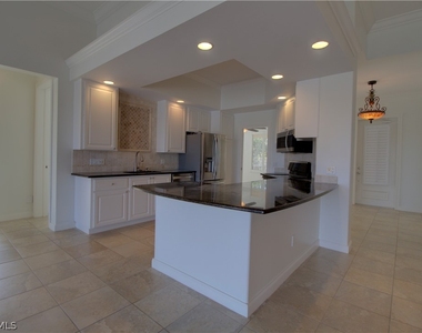 7681 Sicilia Court - Photo Thumbnail 10