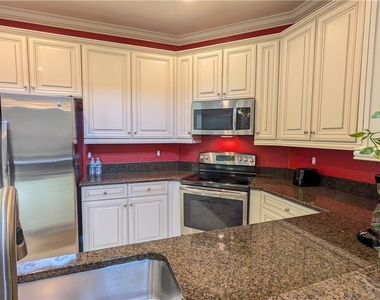 9055 Capistrano Street N - Photo Thumbnail 6