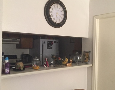 8527 Hearth Drive - Photo Thumbnail 3