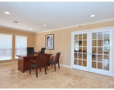 17310 Keith Harrow Boulevard - Photo Thumbnail 14