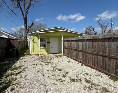 4315 Chapman Street - Photo Thumbnail 2
