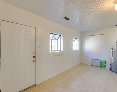 236 W 31st Street - Photo Thumbnail 26