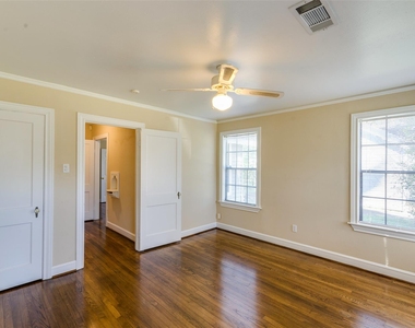 236 W 31st Street - Photo Thumbnail 13