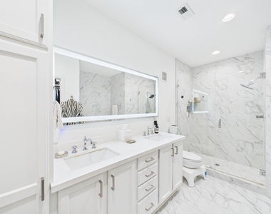 2520 Robinhood Street - Photo Thumbnail 29