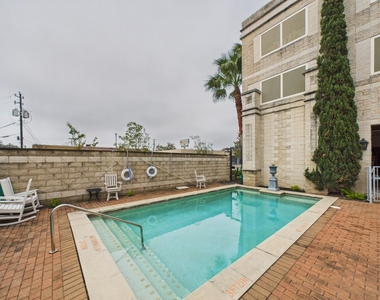 2520 Robinhood Street - Photo Thumbnail 40