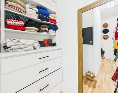 2520 Robinhood Street - Photo Thumbnail 35