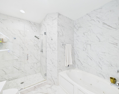2520 Robinhood Street - Photo Thumbnail 31