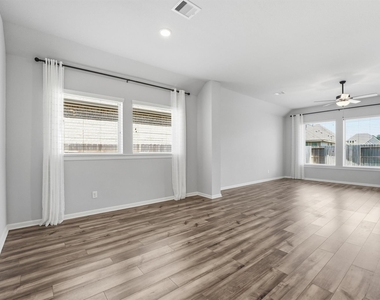 1338 Lakeside Creek Road - Photo Thumbnail 13