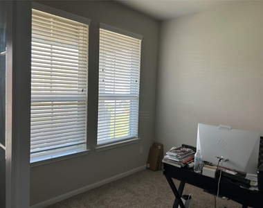 12662 Barclay Terrace Drive - Photo Thumbnail 6
