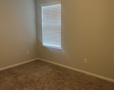 12662 Barclay Terrace Drive - Photo Thumbnail 26