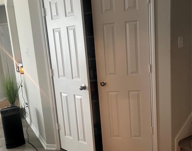 12662 Barclay Terrace Drive - Photo Thumbnail 13