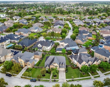 13918 Majestic Spring Lane - Photo Thumbnail 45