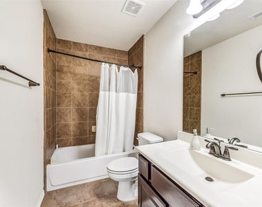 13918 Majestic Spring Lane - Photo Thumbnail 29