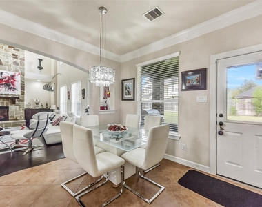 13918 Majestic Spring Lane - Photo Thumbnail 9