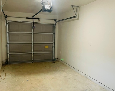 8414 Sandra St - Photo Thumbnail 13