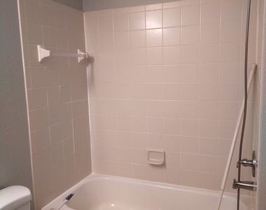 3551 D Avinci Way - Photo Thumbnail 7