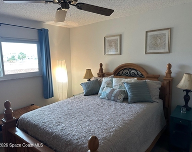 8494 Ridgewood Avenue - Photo Thumbnail 14