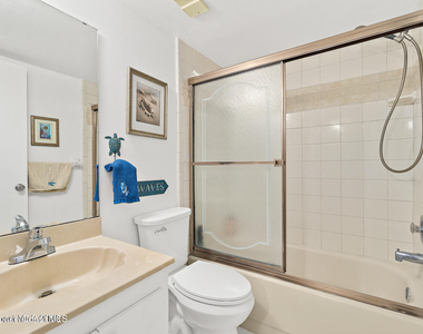 8494 Ridgewood Avenue - Photo Thumbnail 12