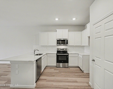 8995 Orchid Reserve Circle - Photo Thumbnail 5